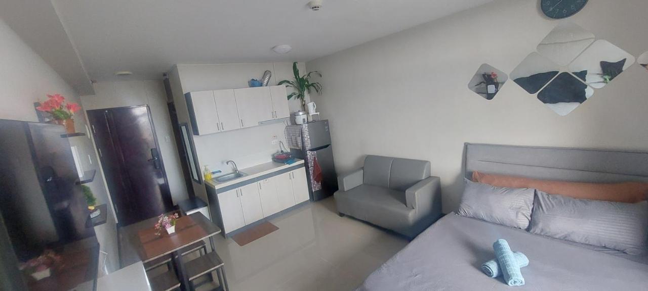 Dracarys Place 2 Condo With Balcony Unlimited Wifi Lapulapu City View Εξωτερικό φωτογραφία