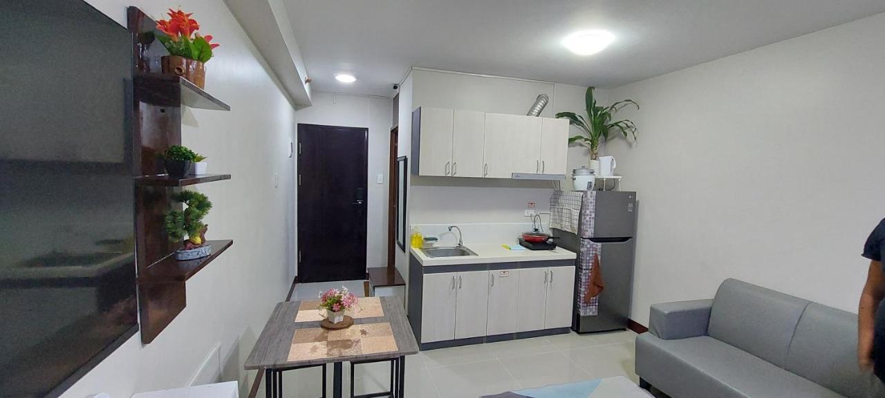 Dracarys Place 2 Condo With Balcony Unlimited Wifi Lapulapu City View Εξωτερικό φωτογραφία